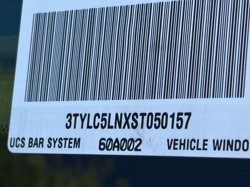 Certified 2025 Toyota Tacoma Limited image 34