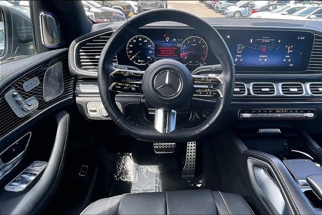 Certified 2025 Mercedes-Benz GLS 450 4MATIC image 4