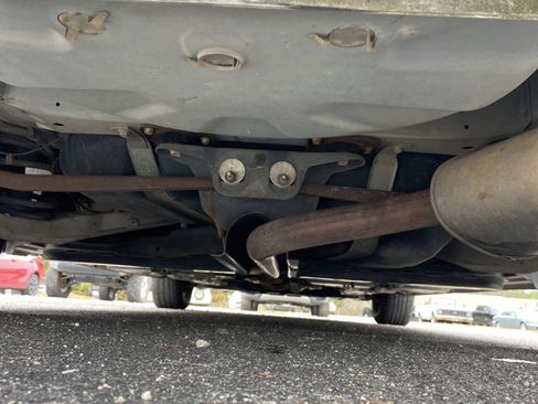 Used 2004 Buick Le Sabre Custom image 28