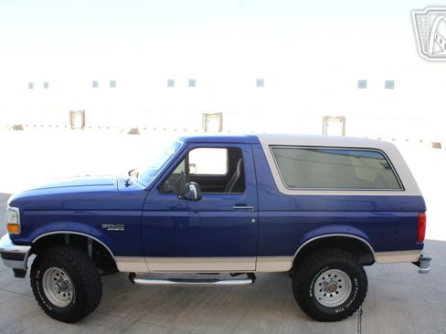 Used 1993 Ford Bronco Eddie Bauer image 2