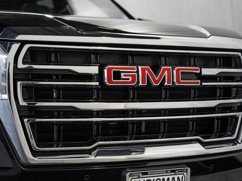 Used 2023 GMC Yukon SLT image 13