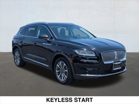 Used 2023 Lincoln Nautilus AWD w/ Premium Package image 7