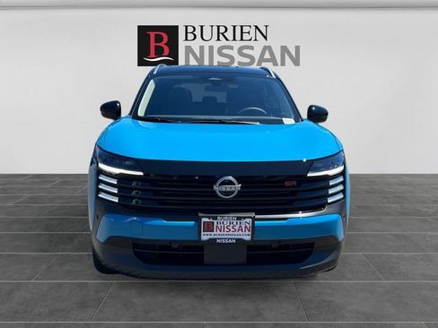 New 2026 Nissan Kicks SR w/ SR Premium Package AWD/4WD image 8