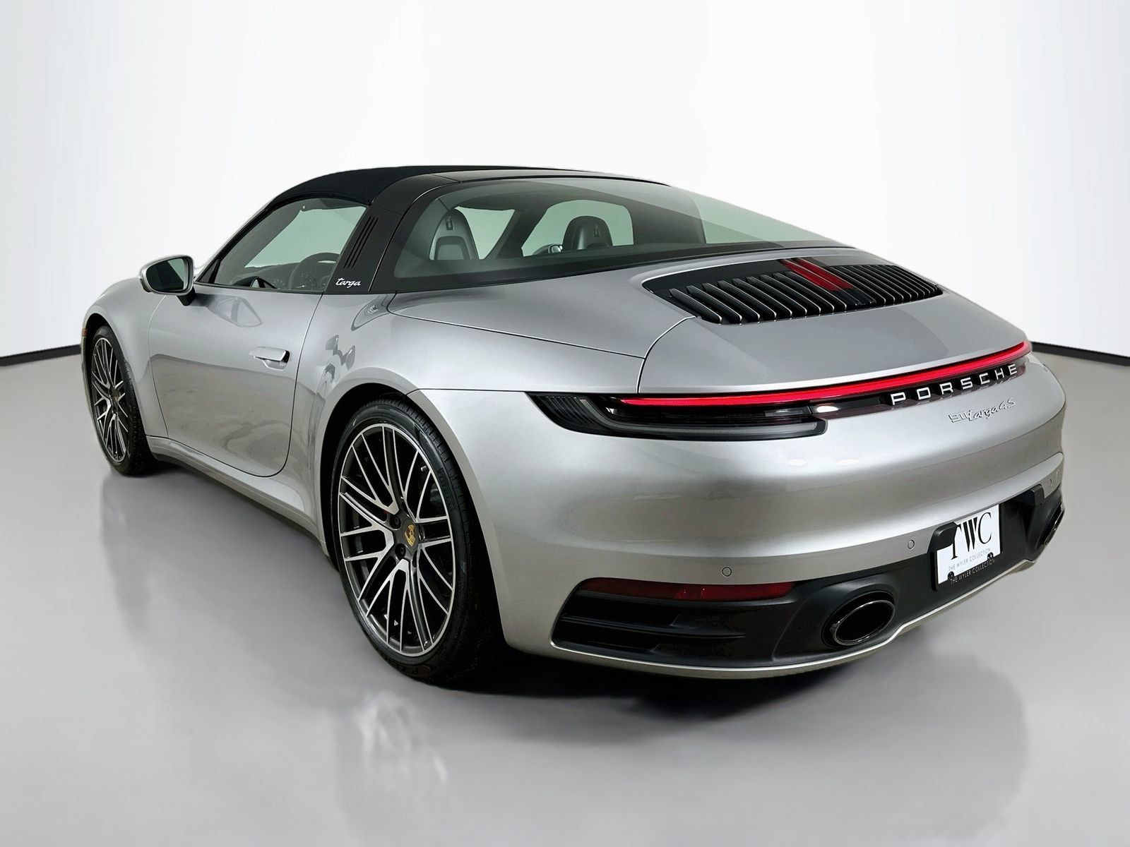 Used 2022 Porsche 911 Targa 4S AWD/4WD image 7