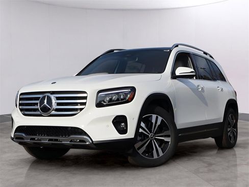 New 2026 Mercedes-Benz GLB 250 4MATIC image 1