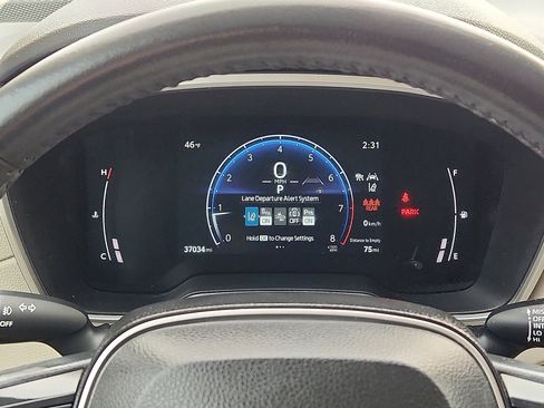 Certified 2023 Toyota Corolla Cross XLE image 21