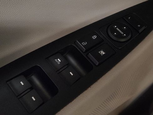 Used 2018 Hyundai Tucson Sport image 27