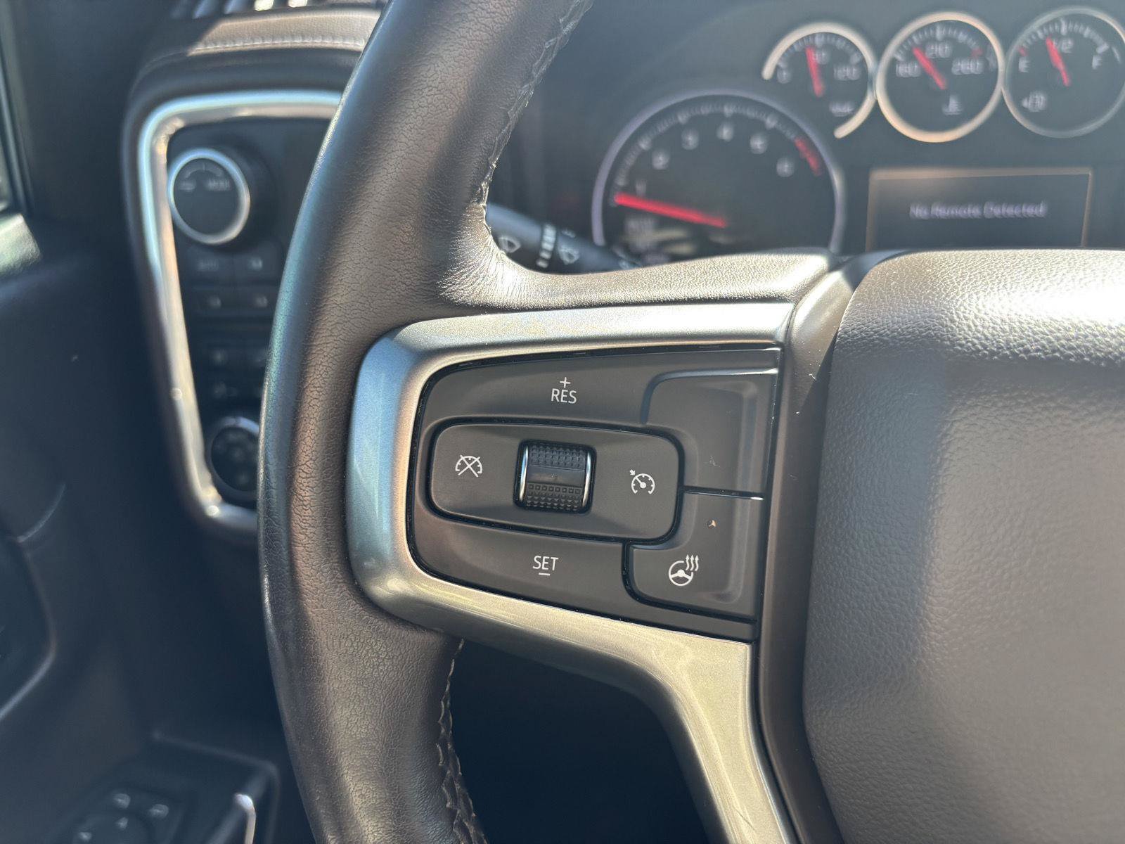 Used 2021 Chevrolet Silverado 1500 LTZ AWD/4WD image 17