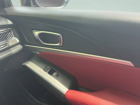 Used 2025 Acura Integra A-Spec image 11