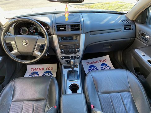 Used 2010 Mercury Milan Premier image 4