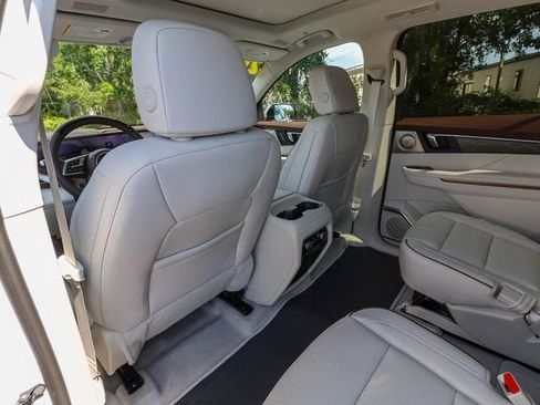 New 2026 Buick Enclave Avenir w/ Super Cruise Package FWD image 27