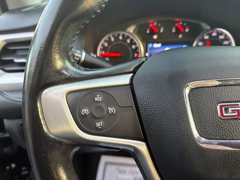 Used 2020 GMC Acadia SLE w/ Driver Convenience Package image 24