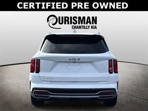 Used 2023 Kia Sorento SX image 3