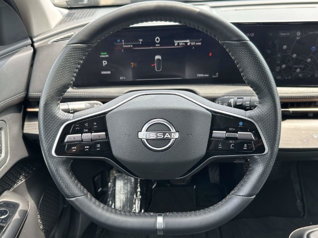 Used 2023 Nissan Ariya FWD image 22