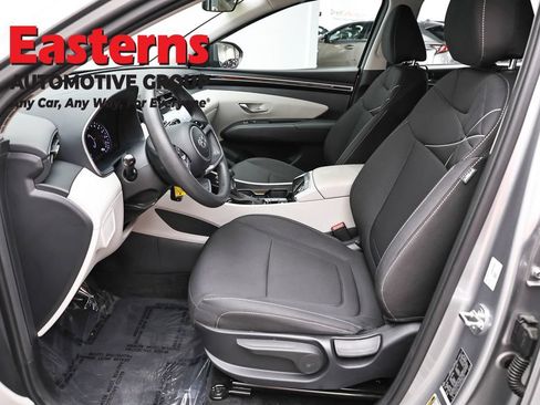 Used 2024 Hyundai Tucson SE AWD/4WD image 13
