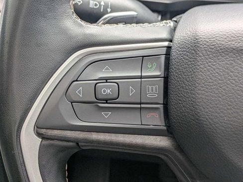 Used 2022 Jeep Grand Cherokee Limited AWD/4WD image 27