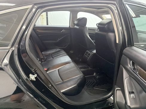 Used 2018 Honda Accord EX-L image 17