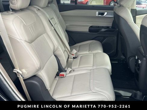 Used 2020 Ford Explorer Platinum AWD/4WD image 15