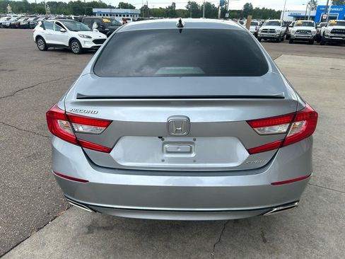Used 2022 Honda Accord Sport image 6
