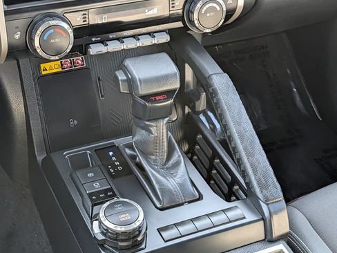 Used 2024 Toyota Tacoma TRD Sport w/ TRD Sport Upgrade Package AWD/4WD image 14