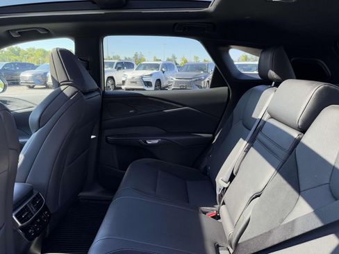 Used 2024 Lexus RX 500h F Sport image 16