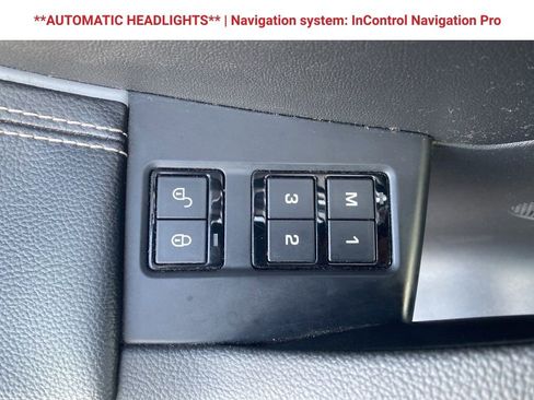 Used 2019 Jaguar F-PACE S image 12