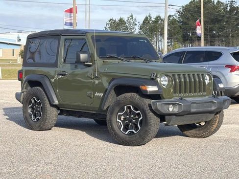 Used 2021 Jeep Wrangler Sport AWD/4WD image 3