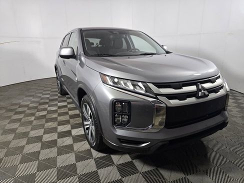 Used 2024 Mitsubishi Outlander Sport ES image 3
