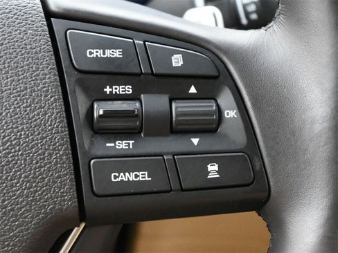 Used 2018 Genesis G80 3.8 image 8