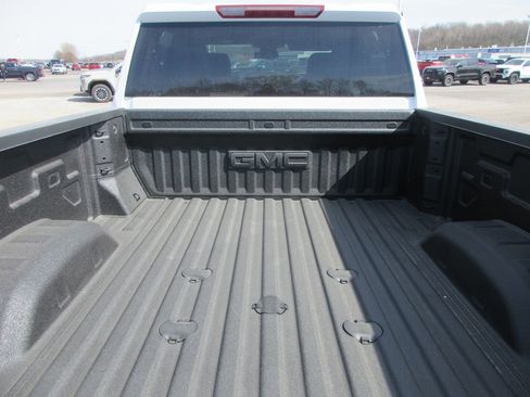 New 2026 GMC Sierra 2500 SLT image 6