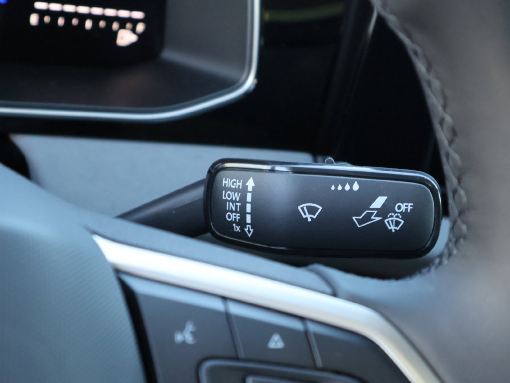 Certified 2026 Volkswagen Jetta SE FWD image 29