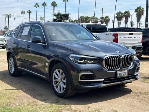 Used 2019 BMW X5 xDrive40i AWD/4WD image 3