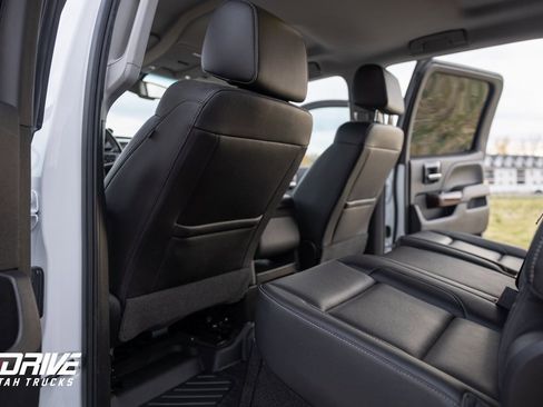 Used 2018 GMC Sierra 2500 SLT w/ Duramax Plus Package image 22