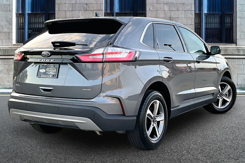 Certified 2024 Ford Edge SEL w/ Convenience Package AWD/4WD image 11