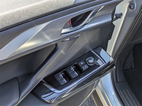 Used 2023 MAZDA CX-9 Grand Touring image 11