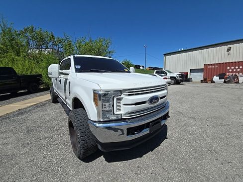 Used 2019 Ford F350 XL w/ Power Equipment Group AWD/4WD image 11