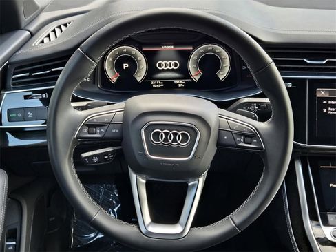Certified 2025 Audi Q7 3.0T Premium Plus image 14