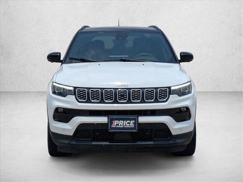 Used 2024 Jeep Compass Limited w/ Elite Group AWD/4WD image 2