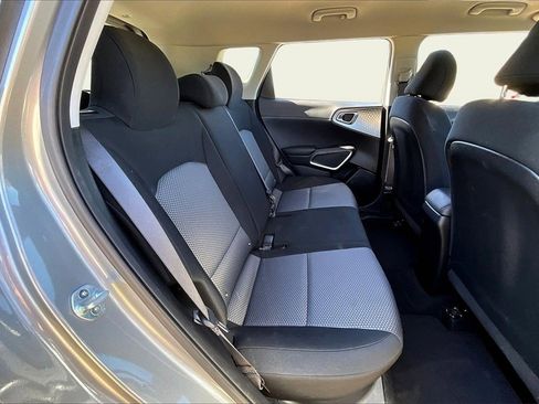 Certified 2023 Kia Soul LX w/ LX Technology Package image 27