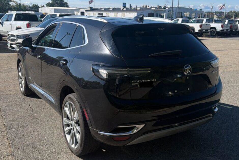Used 2023 Buick Envision Avenir AWD/4WD image 4