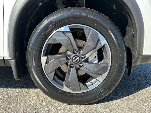 New 2026 Nissan Rogue SV w/ SV Premium Package image 12