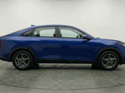 Used 2025 Kia K4 FWD image 11