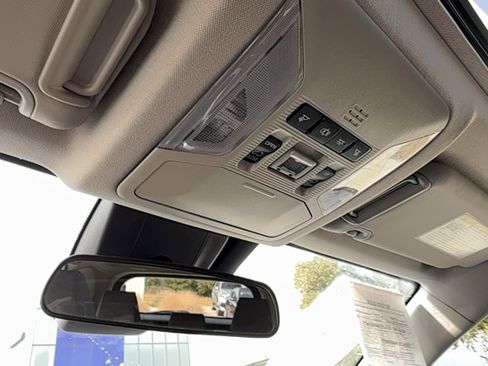 Used 2019 Toyota RAV4 XLE w/ Convenience Package image 25