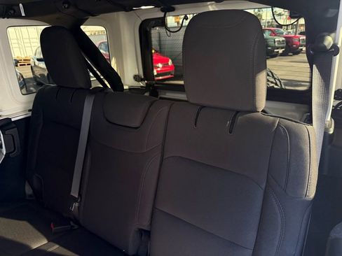 Used 2023 Jeep Wrangler Unlimited Sport image 10