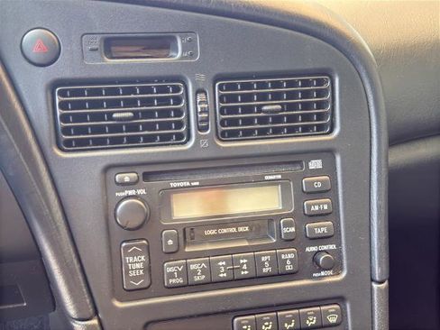 Used 1999 Toyota Celica GT FWD image 17