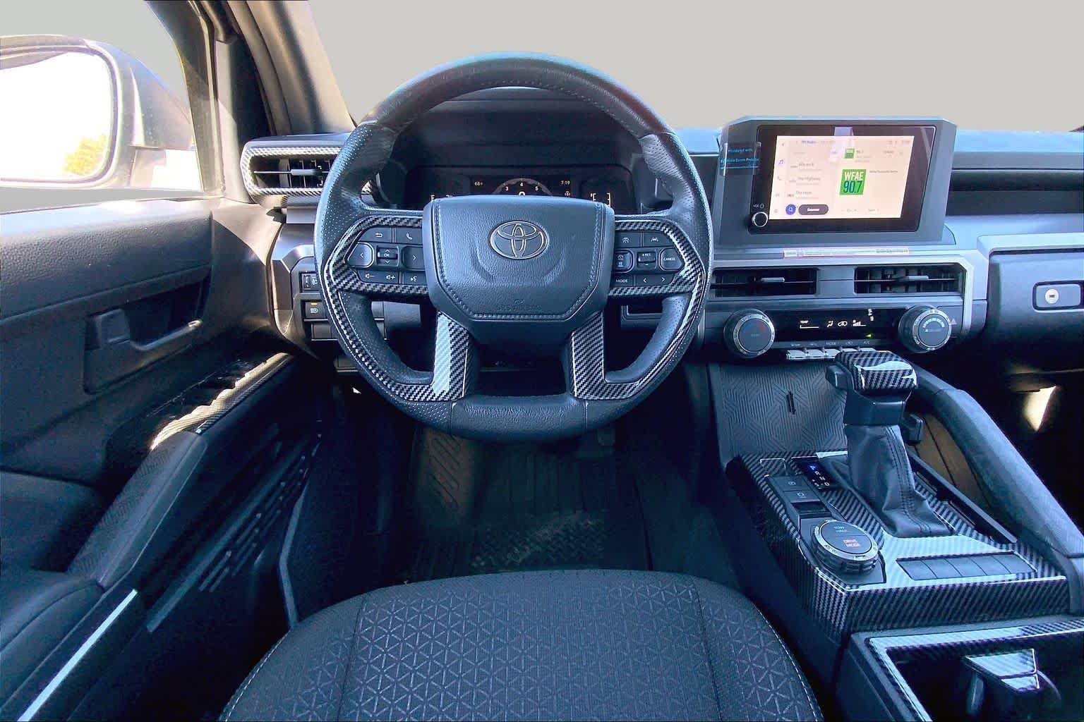 Used 2025 Toyota 4Runner SR5 RWD image 6