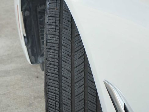 Used 2018 BMW 540i image 29