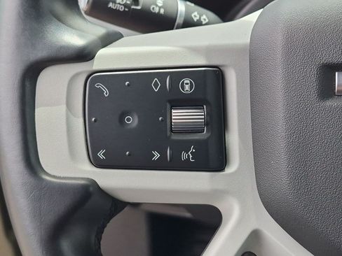 Certified 2024 Land Rover Defender 110 X-Dynamic SE AWD/4WD image 11