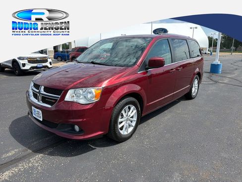 Used 2020 Dodge Grand Caravan SXT FWD image 1