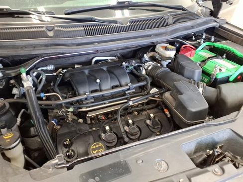 Used 2019 Ford Explorer XLT w/ Equipment Group 202A image 24